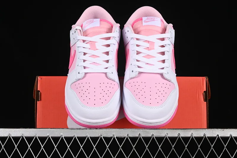 All Categories Nk SB Dunk Series Nk SB Dunk Low Low-top sneakers Nk SB Dunk Low Glacier pink color Low-top casual sports skateboard shoes HQ1181-661